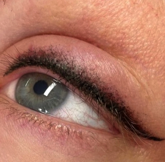 Permanent eye enhancement can create a defined liner or subtle shadow. Permanent eye enhancement is perfect for eliminating eye make-up smudging.